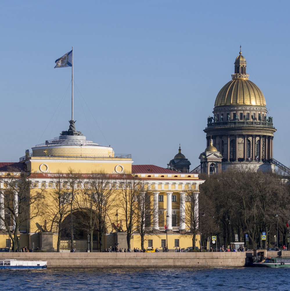 Download free photographs of Saint Petersburg, Russia