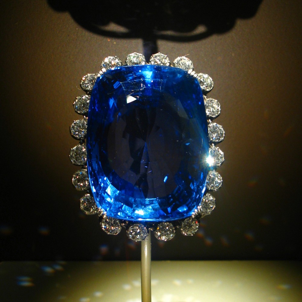 Sapphires photos, free images of sapphires.