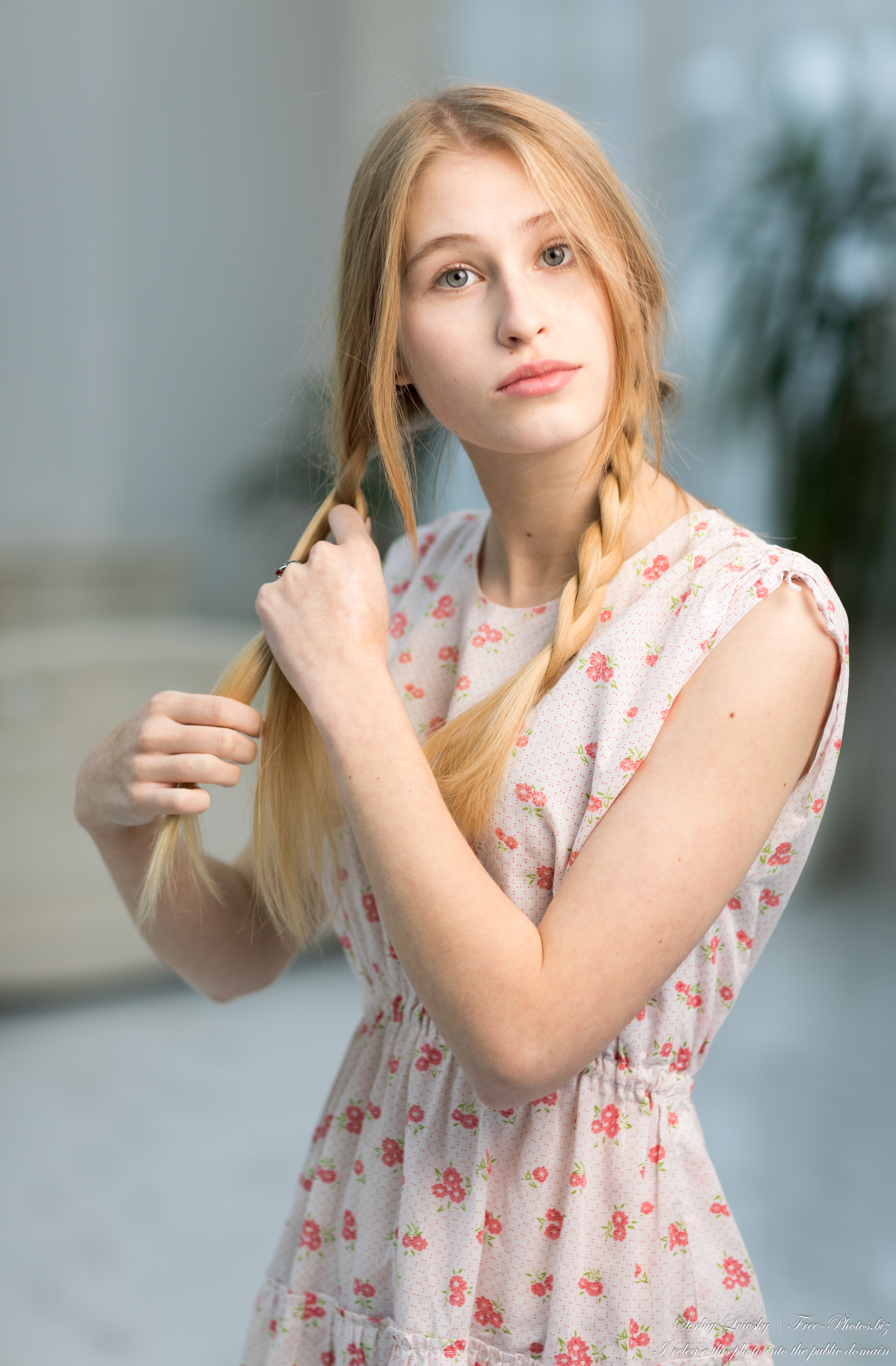 joanna_15-year-old_girl_with_natural_lips_and_blonde_hair_3d_session_dec_2023_by_serhiy_lvivsky_14