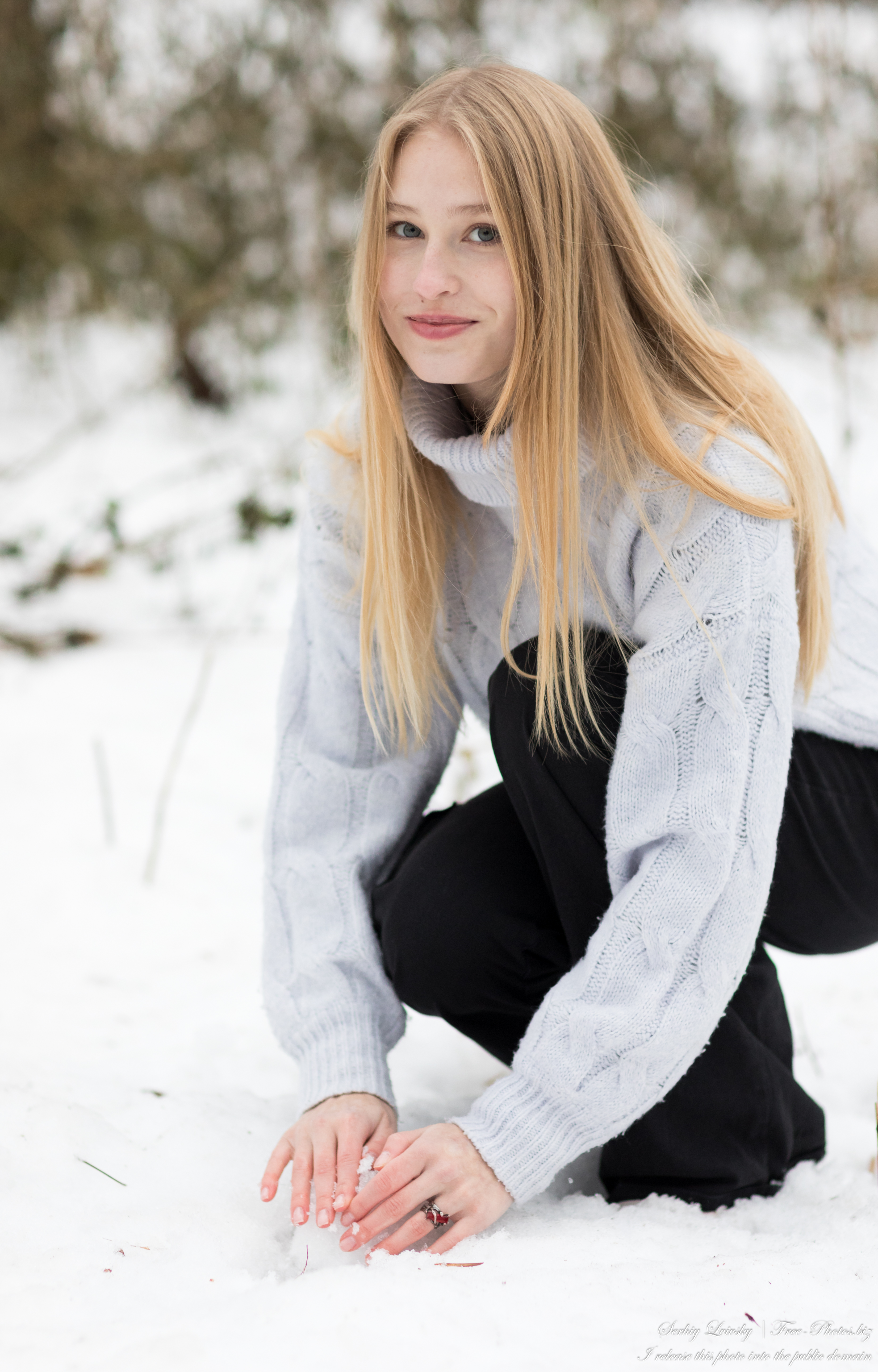 joanna_15-year-old_girl_with_natural_lips_and_blonde_hair_3d_session_dec_2023_by_serhiy_lvivsky_28