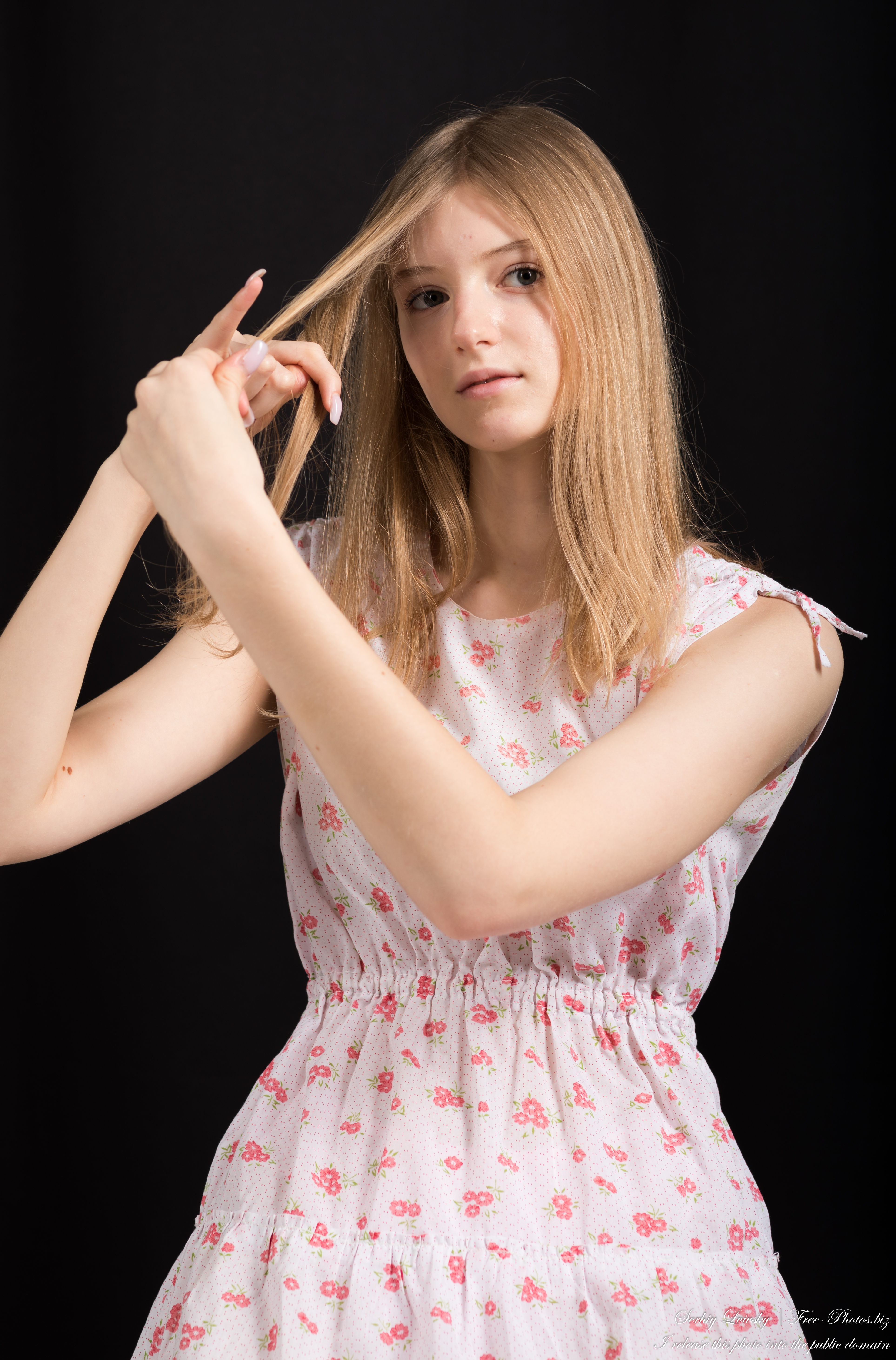 martha_13-year-old_natural_blonde_girl_3d_photo_session_by_serhiy_lvivsky_feb_2024_22