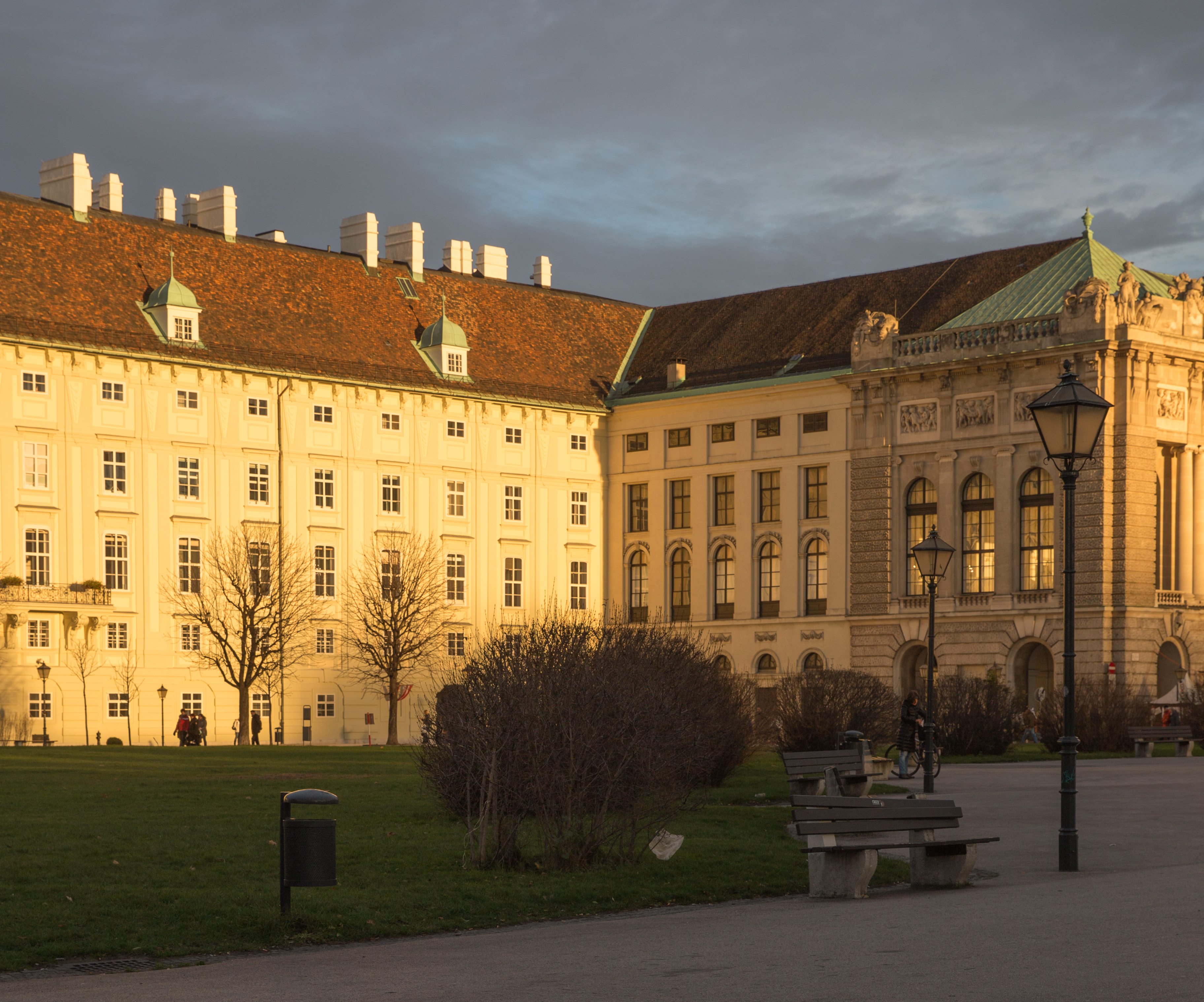 AT-13764 Leopoldinischer Trakt, Hofburg - Präsidentschaftskanzlei- by Hu - 6085