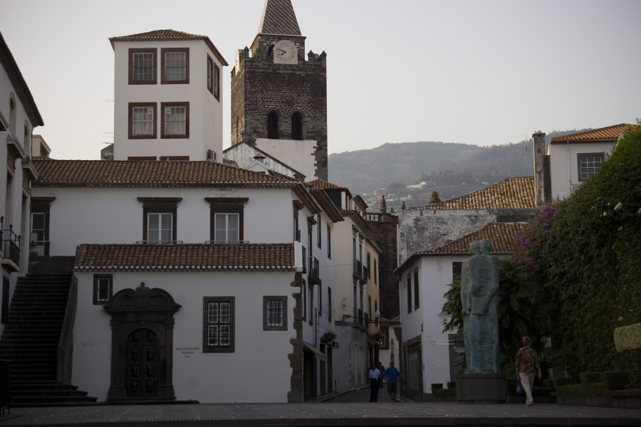 Capela de Stº António e Assembleia Regional