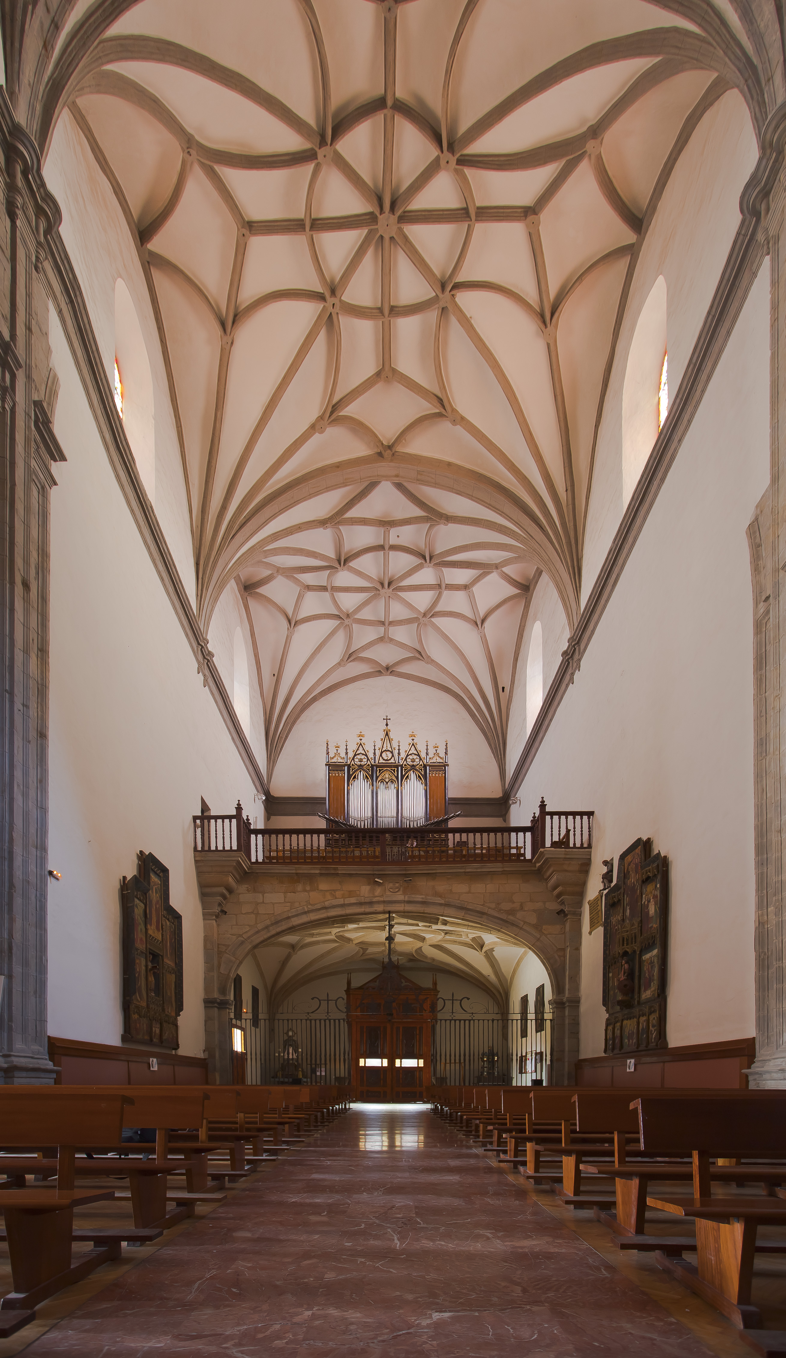 Basílica de Nuestra Señora de los Milagros, Ágreda, España, 2012-09-01, DD 50