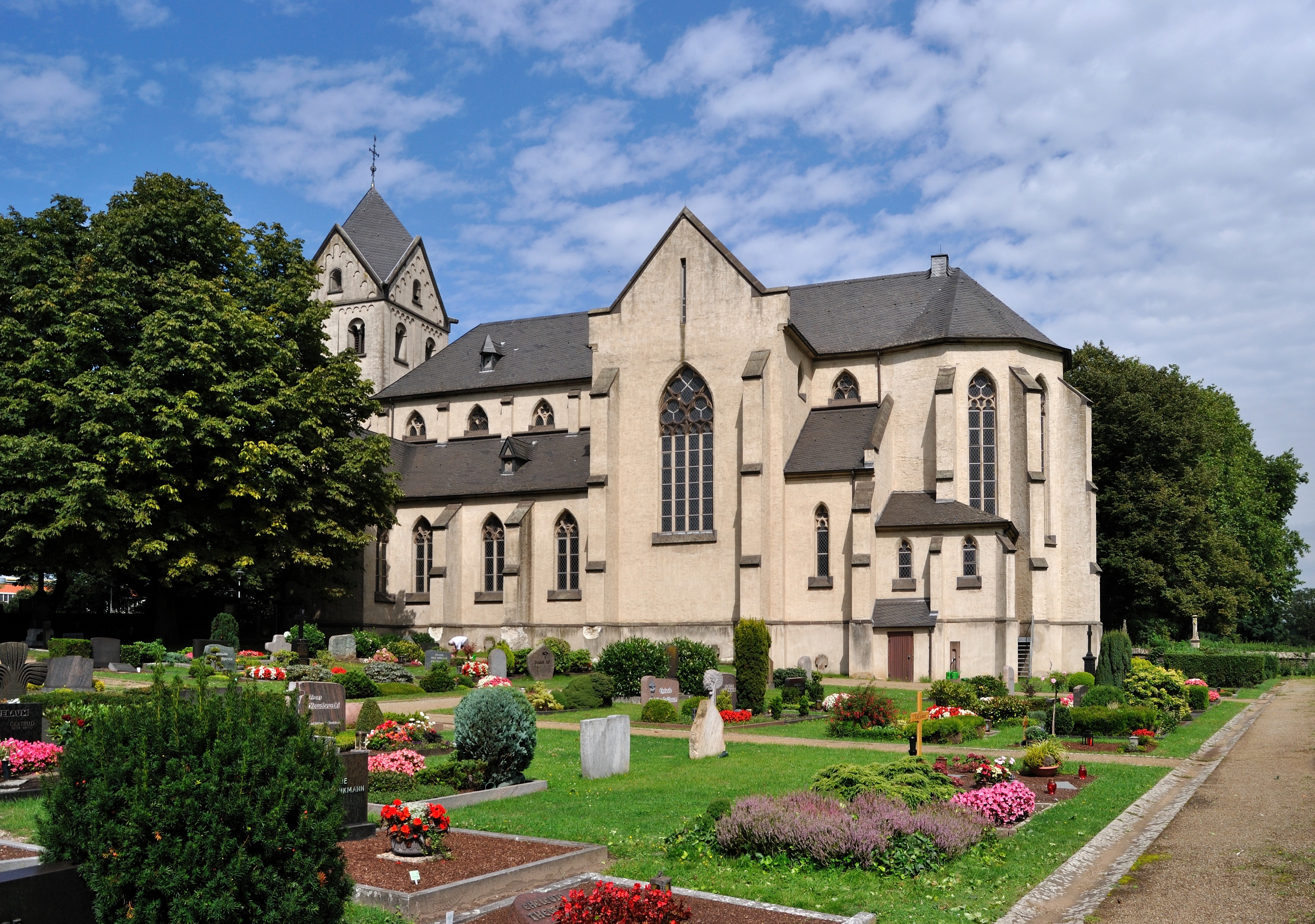 Krefeld, St. Matthias, 2011-08 CN-07