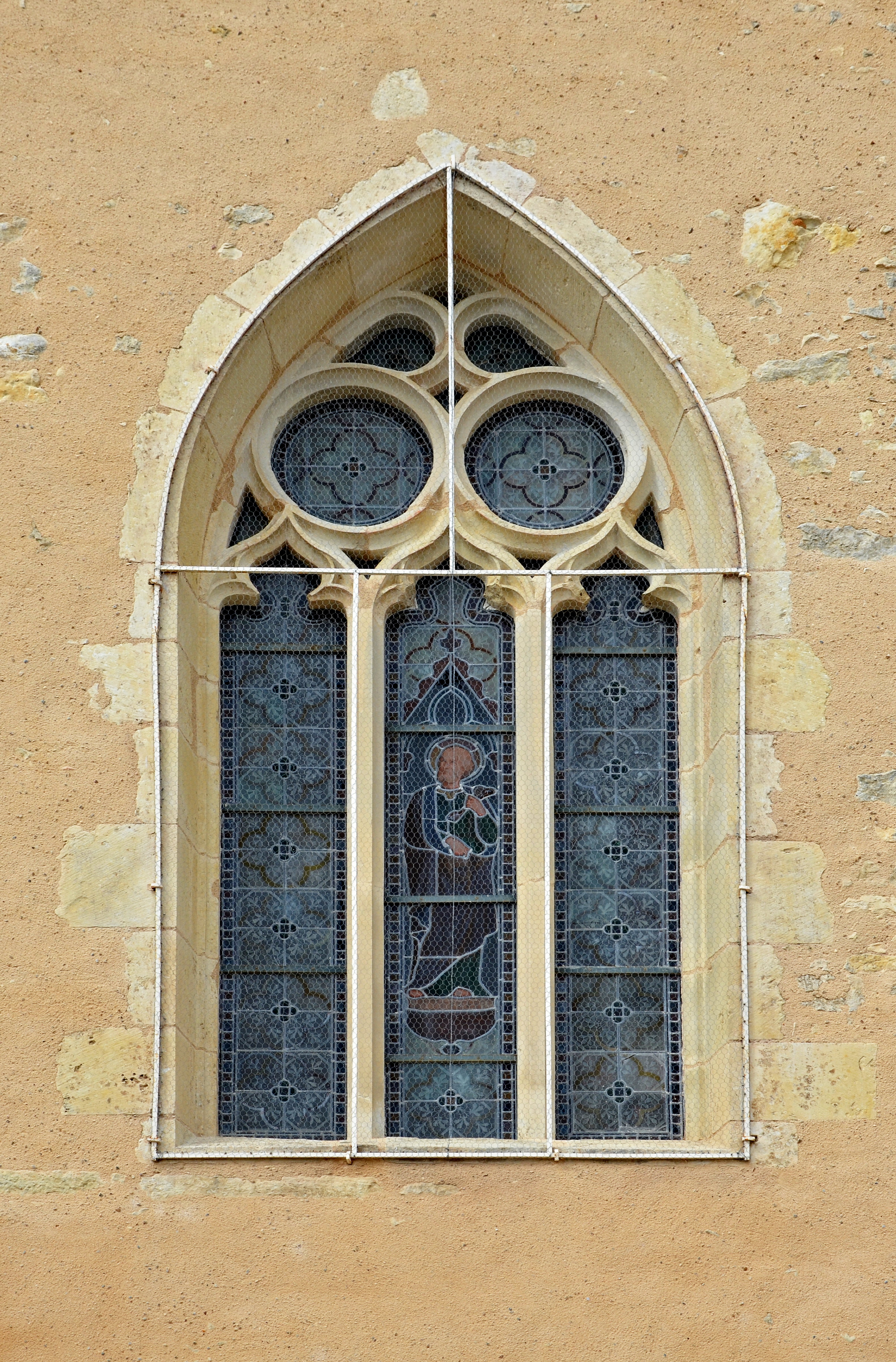 La Chapelle-Bâton 86 Église Fenêtre E 2013