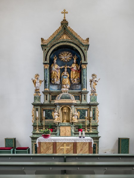 Lisberg-Altar-P2147552hdrPS