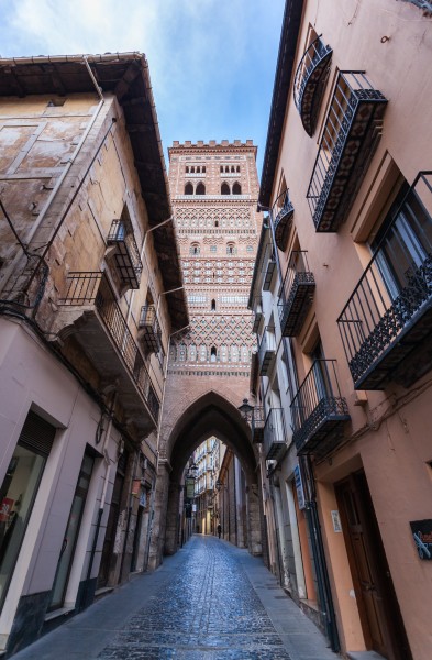 Torre de la iglesia del Salvador, Teruel, España, 2014-01-10, DD 75