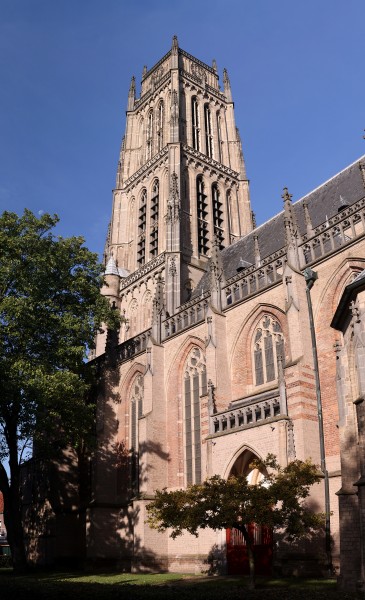 Zaltbommel - Sint Maartenskerk - Panorama van de toren final medium cropped