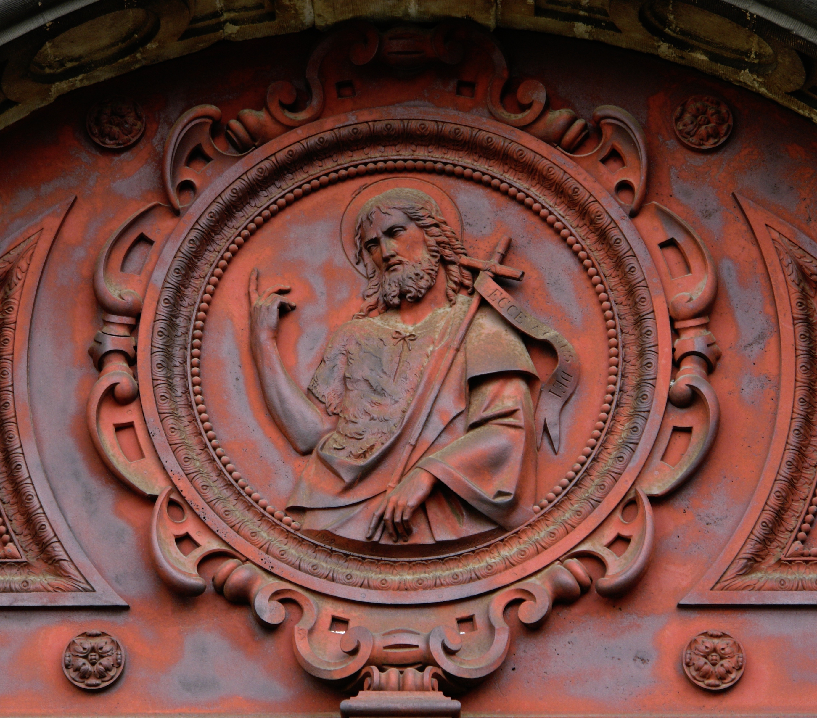 Church Saint-Jean-Baptiste au Beguinage, main gate detail