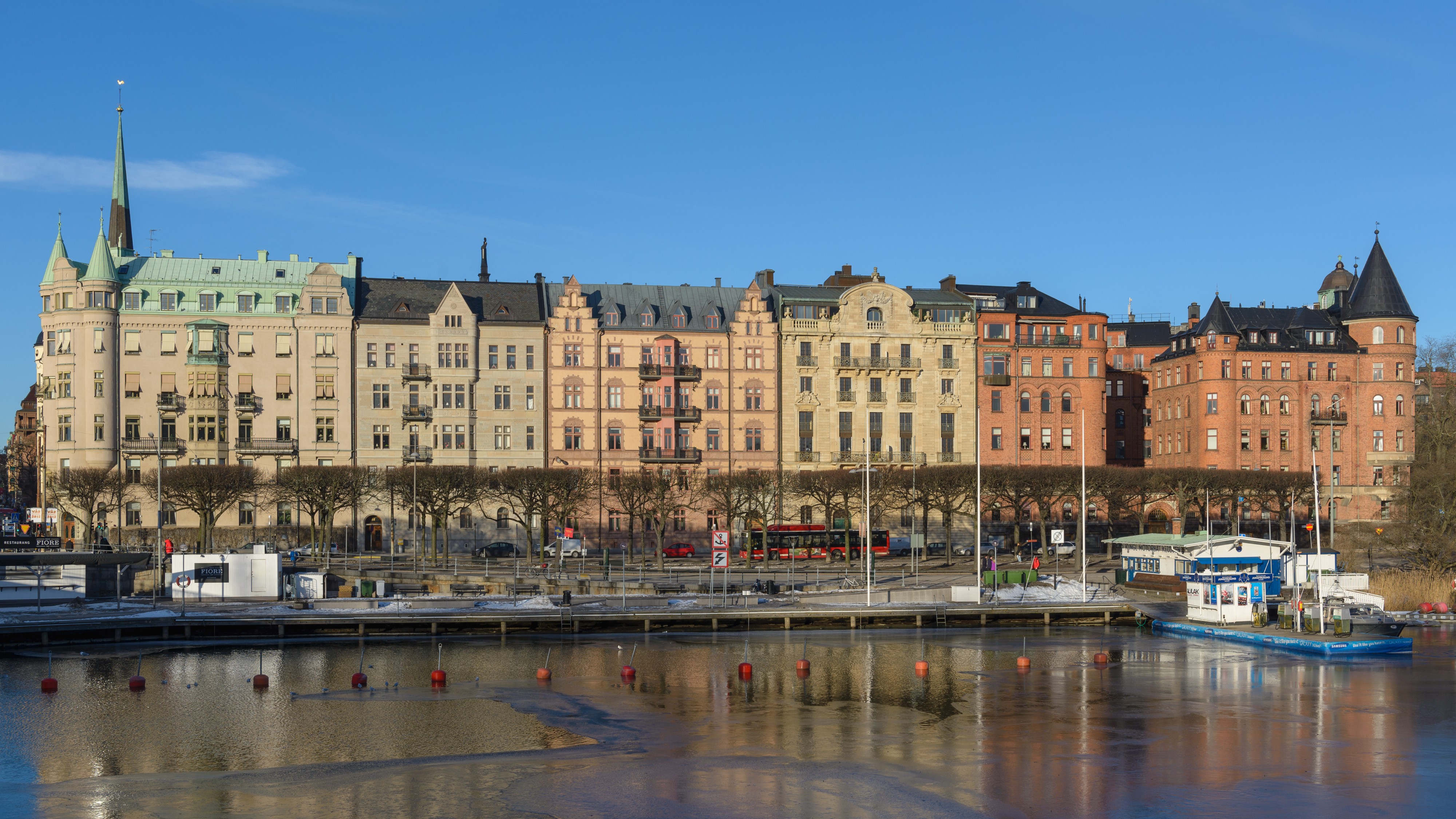 Strandvägen 49-57 January 2013