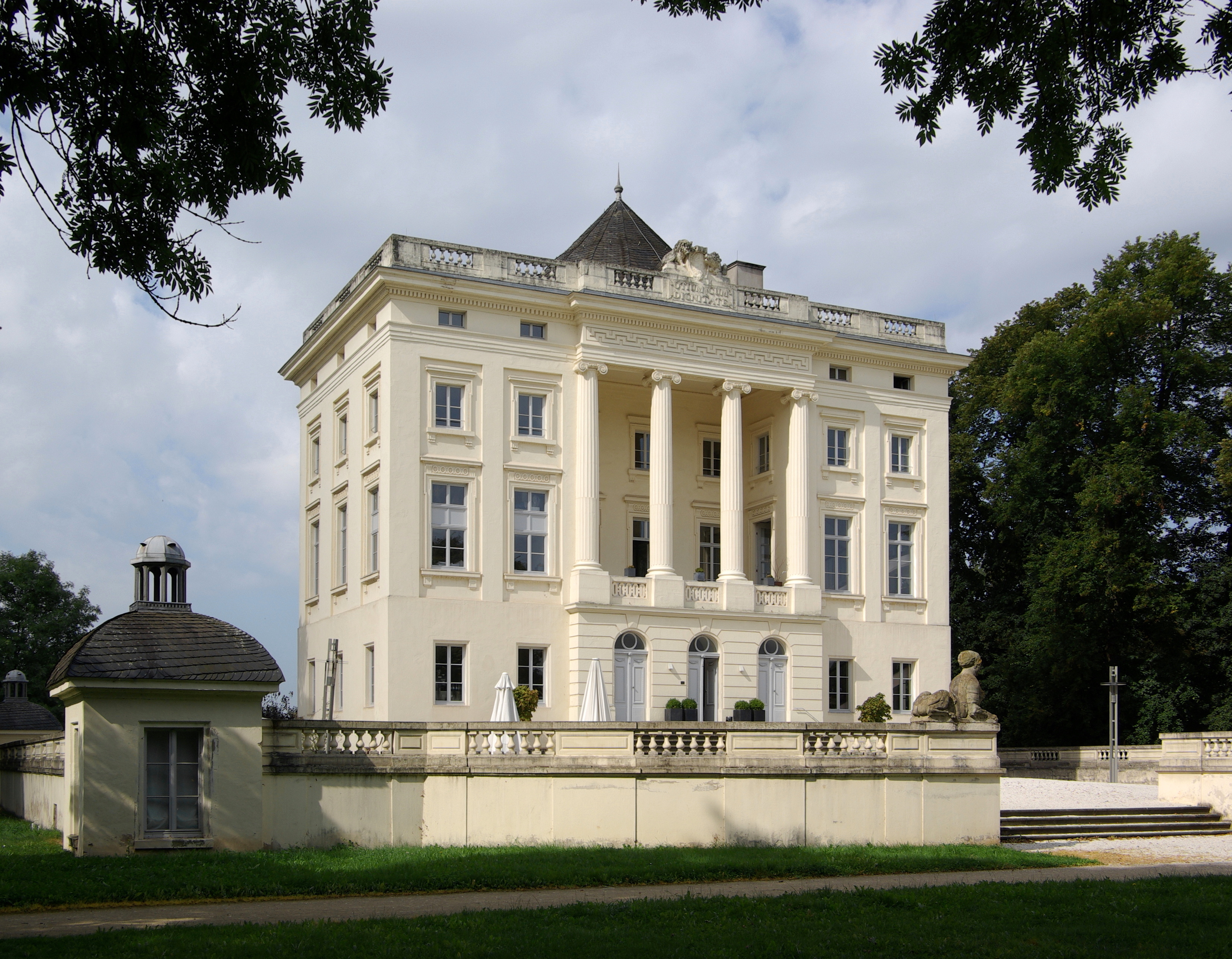 Schloss Monaise BW 2011-09-02 11-17-39