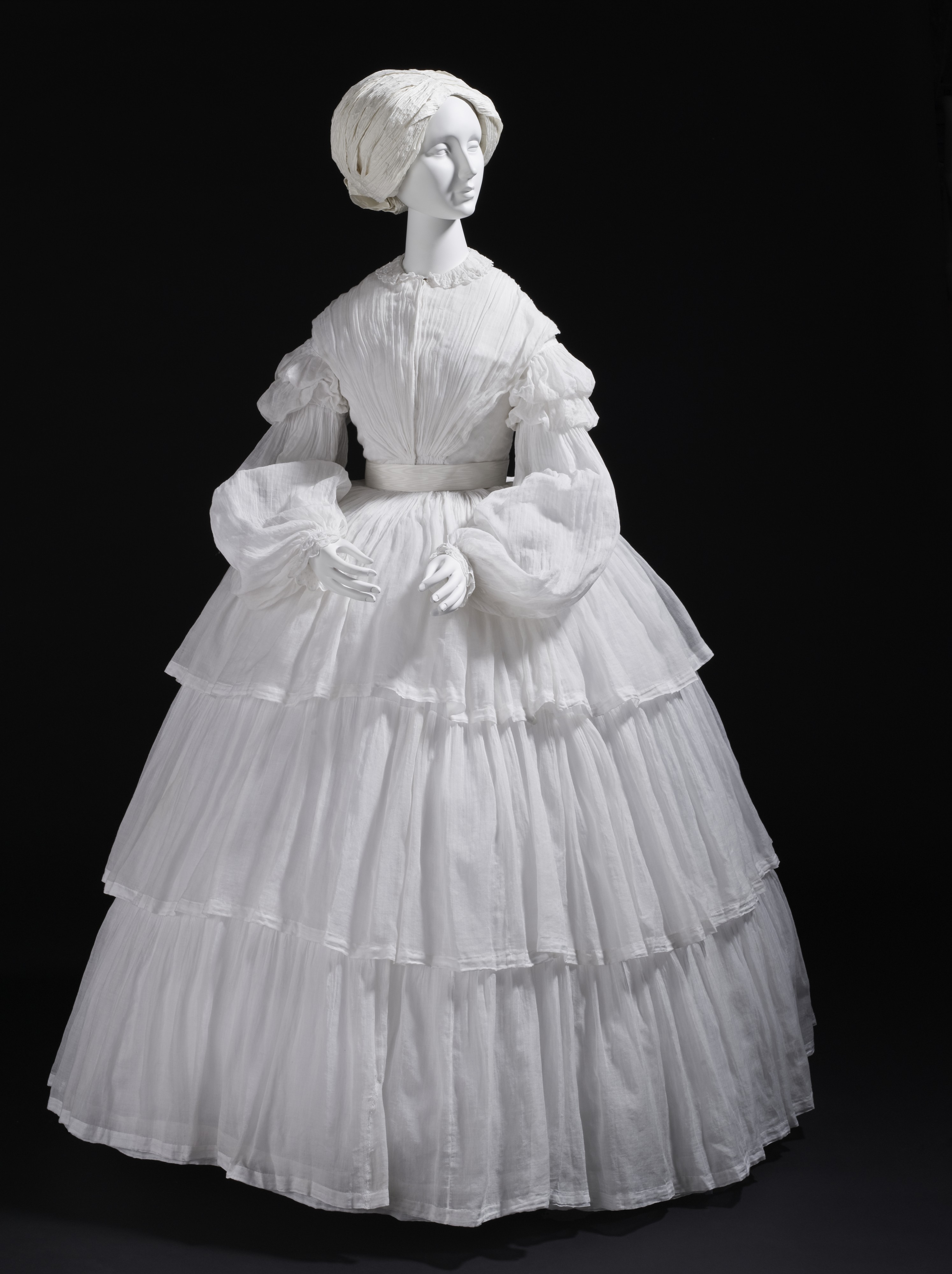 Photo of Woman's muslin dress c. 1855