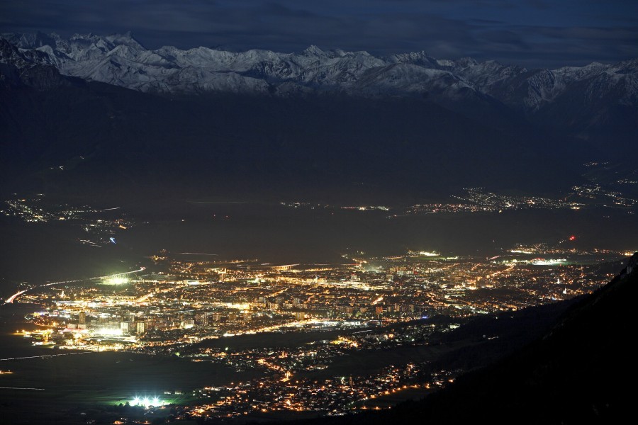 Innsbruck und die Alpen