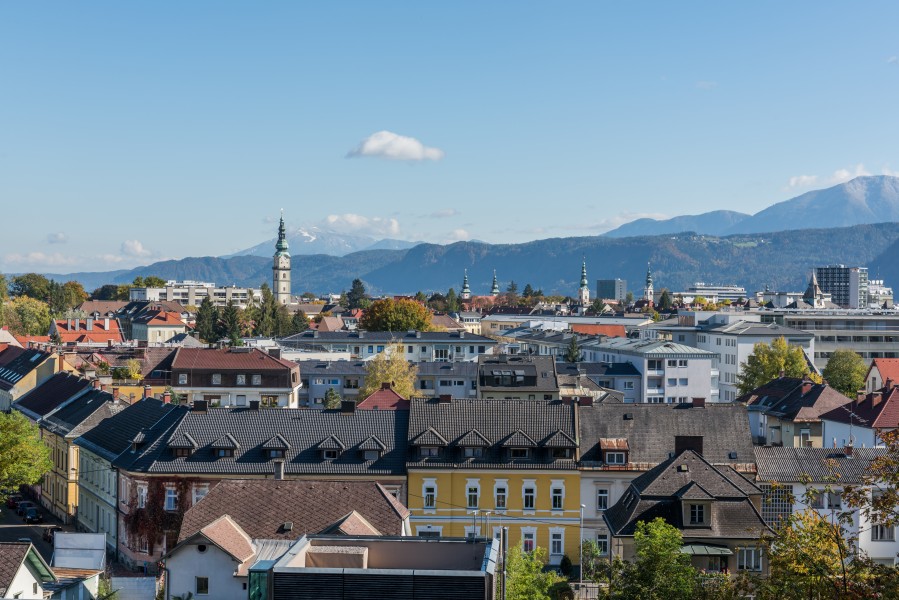 Klagenfurt Kreuzbergl Stadtblick 20102015 8306