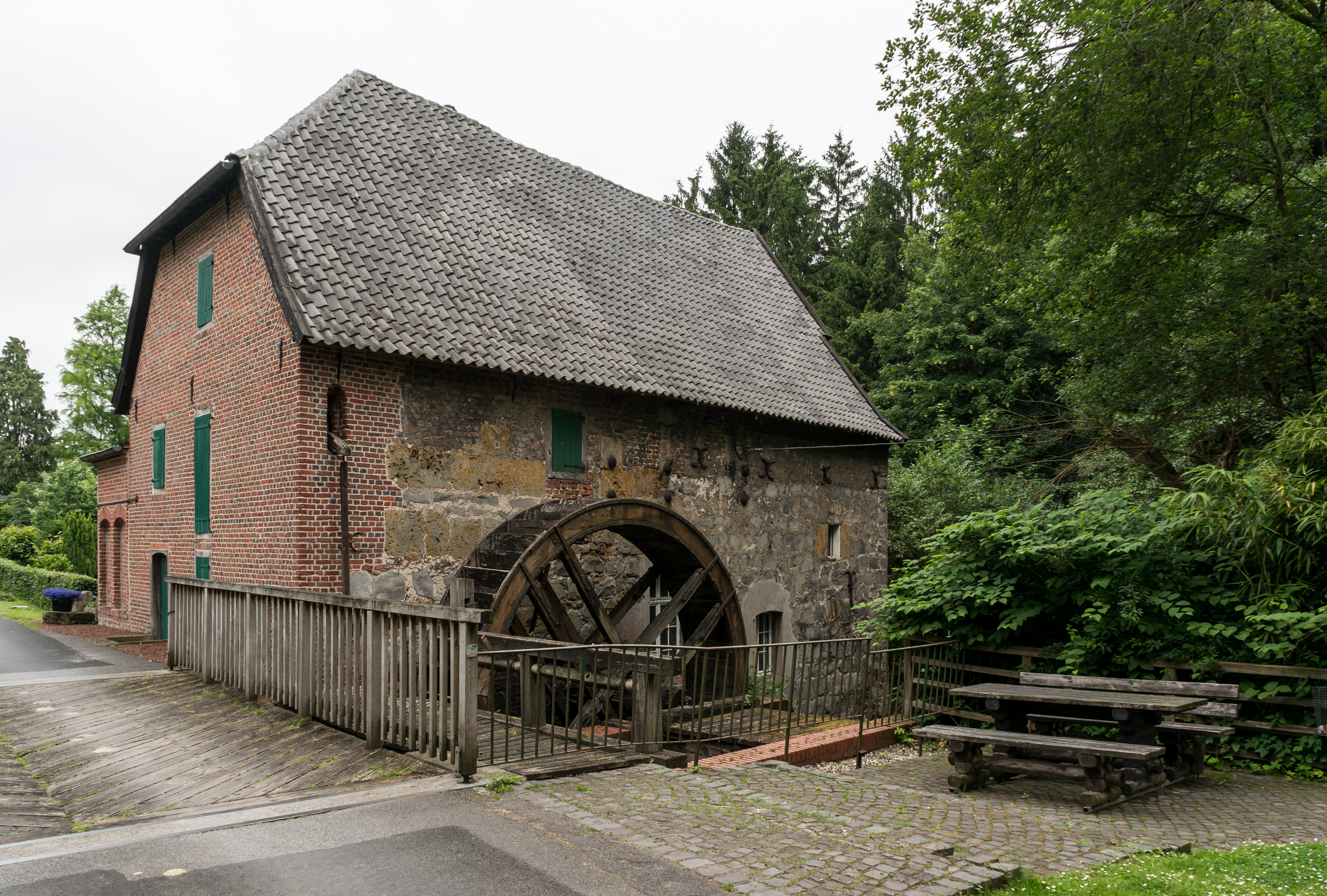 Hünxe, Schloss Gartrop, Mühle und Torhaus -- 2014 -- 00620