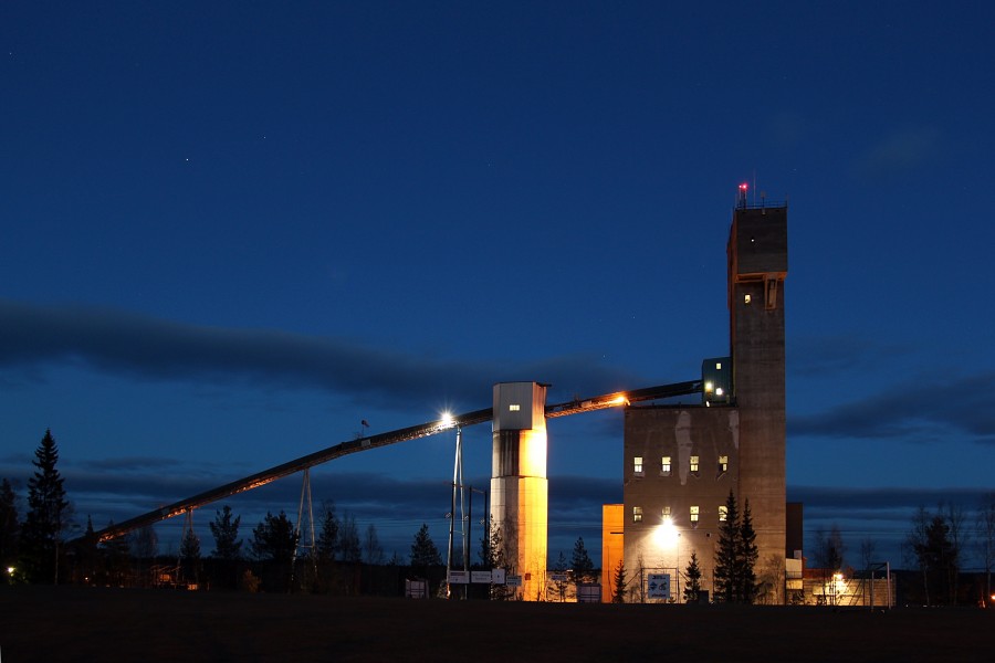 Södra laven Garpenberg, by night