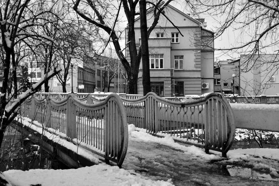 02016 0366 Eiserner Steg über Fluss-Bialka, ehe die 1-Mai-Straße