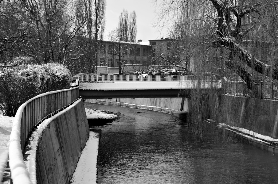 02016 0376 Eine Strassenbrücke über die Bialka zwischen Bielitz und Biala an der Kołłątaj-Straße