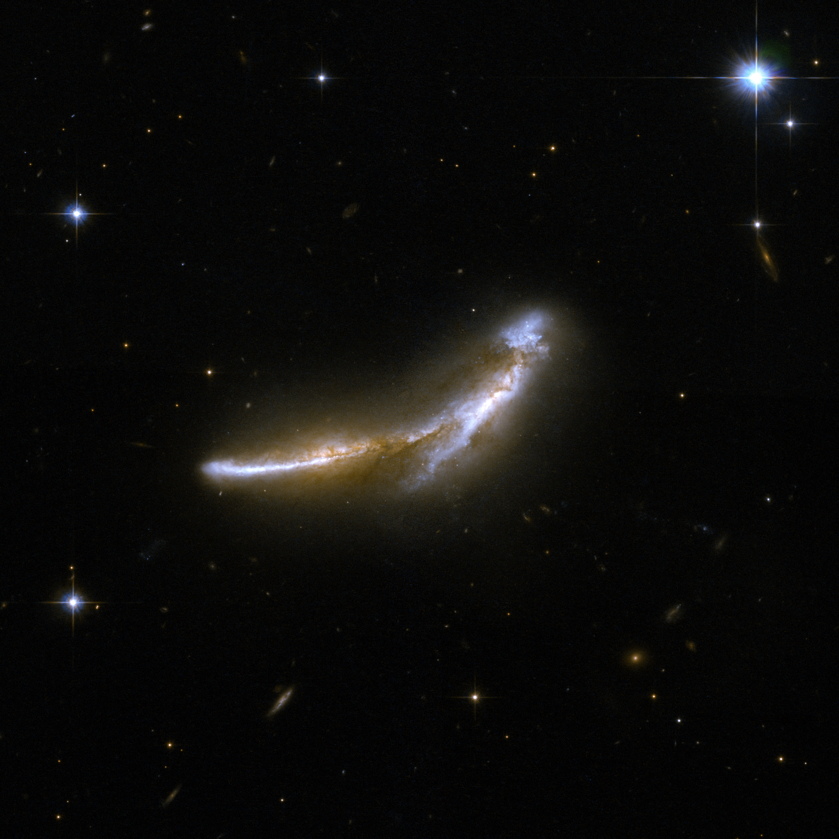 Hubble Interacting Galaxy NGC 6670 (2008-04-24)