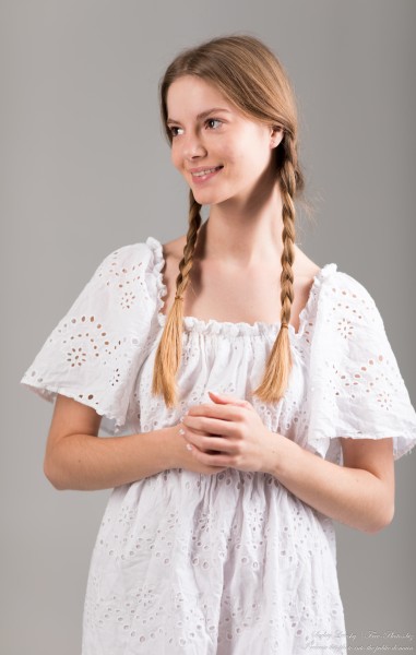 Vika - a 19-year-old girl - from the fourth photo session, taken by Serhiy Lvivsky in January 2024, portrait 26