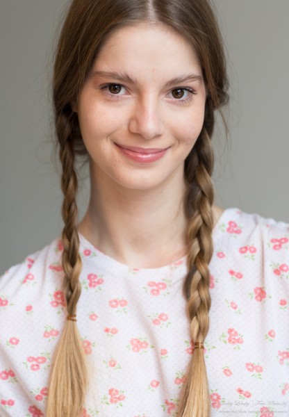 Vika - a 19-year-old girl - from the fourth photo session, taken by Serhiy Lvivsky in January 2024, portrait 33