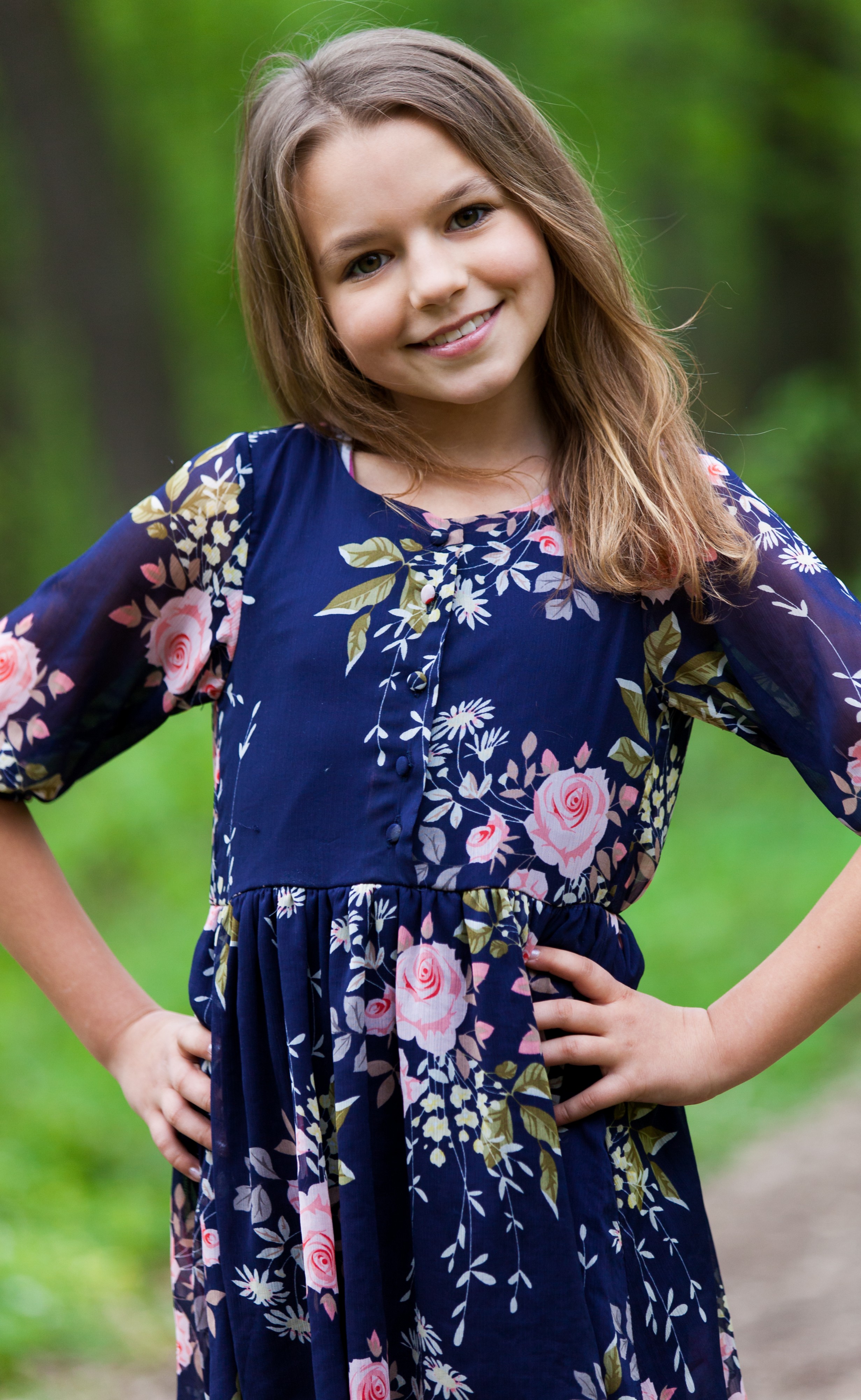 Photo of a cute 12yearold girl photographed in May 2015, picture 9
