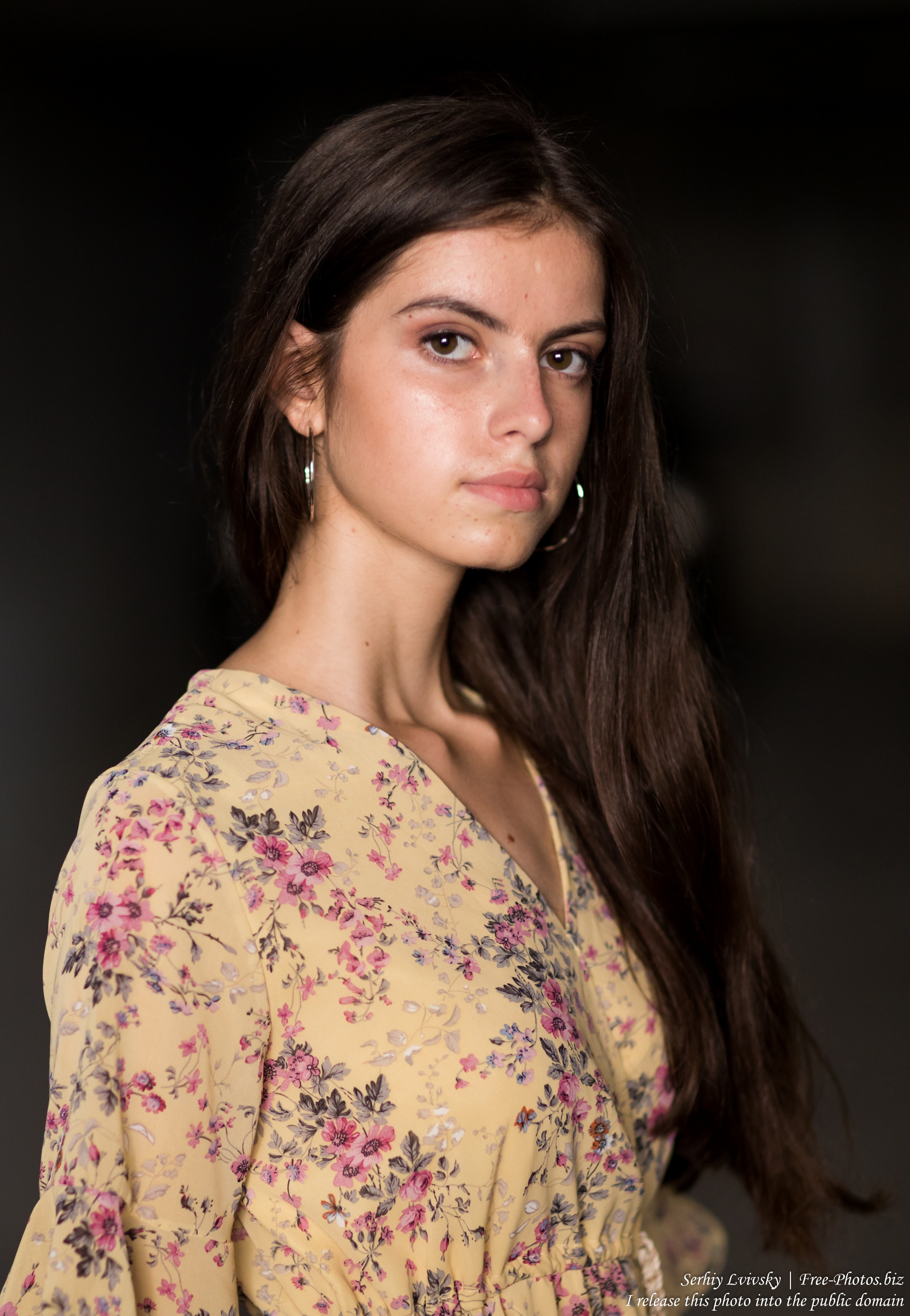Photo Of Christina A 16 Year Old Brunette Girl Photographed In July 2019 By Serhiy Lvivsky