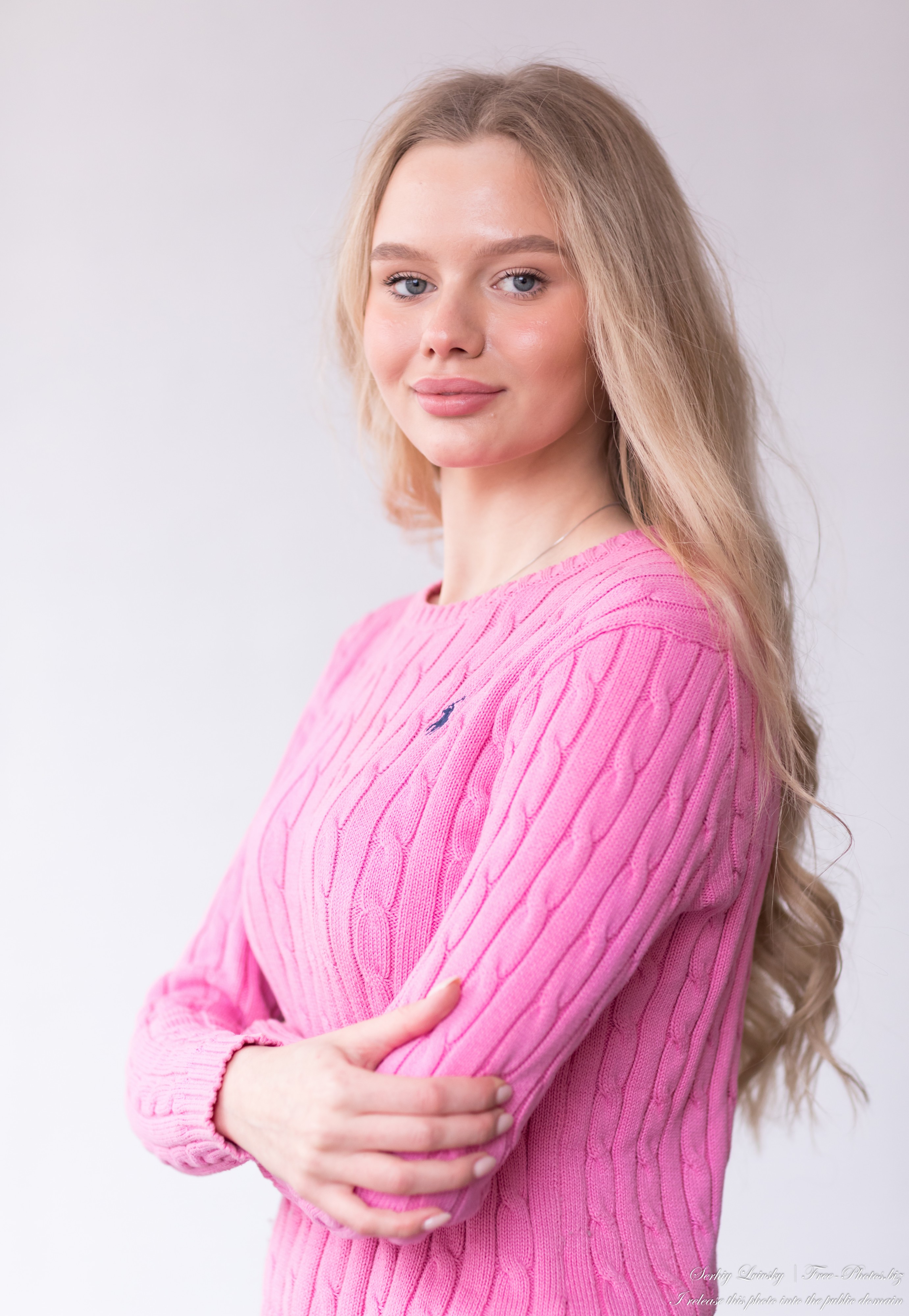 Photo Of Oksana A 19 Year Old Natural Blonde Girl Photographed By Serhiy Lvivsky In March 2021