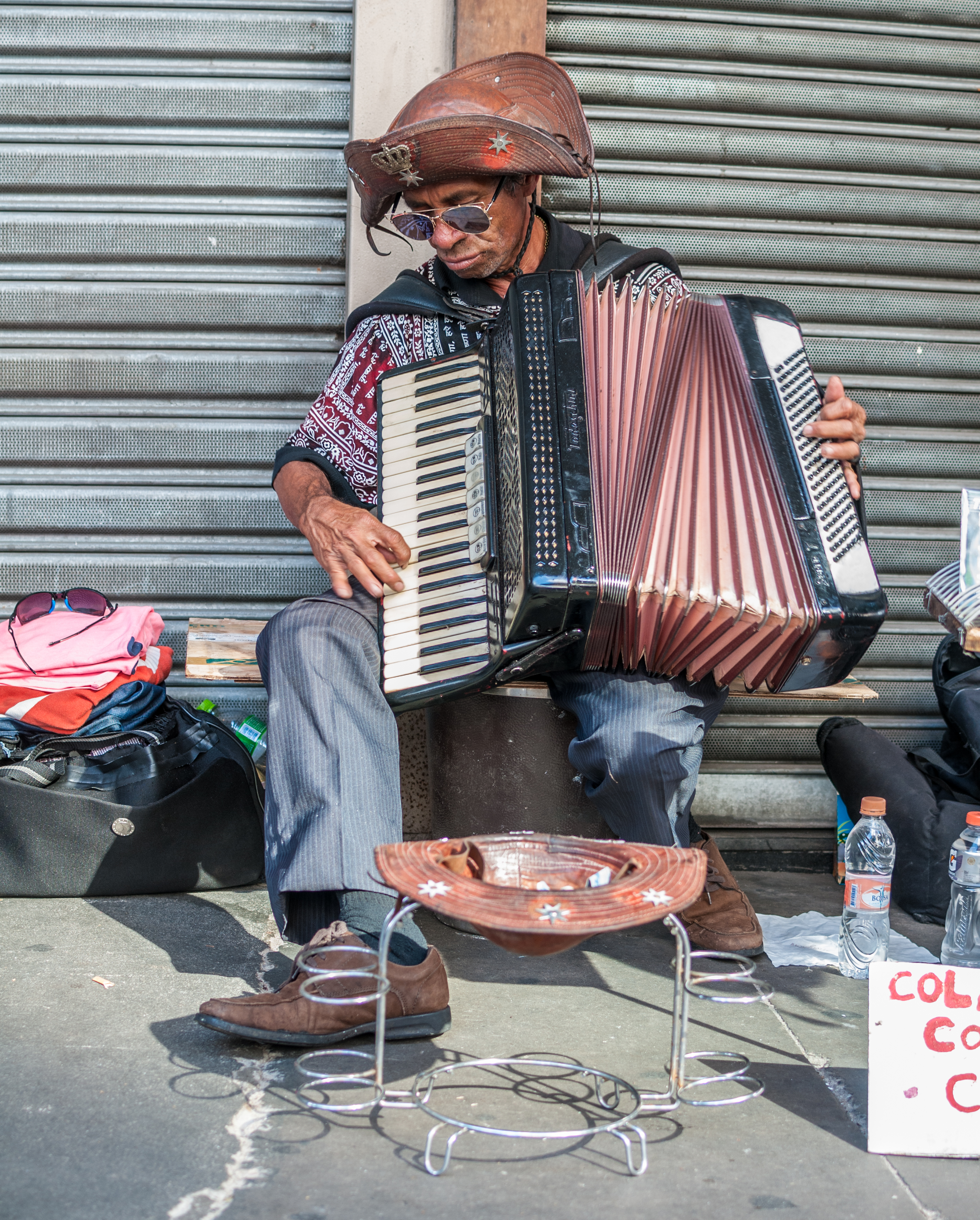 Nordest music in Avenida Paulista, São Paulo, Brazil