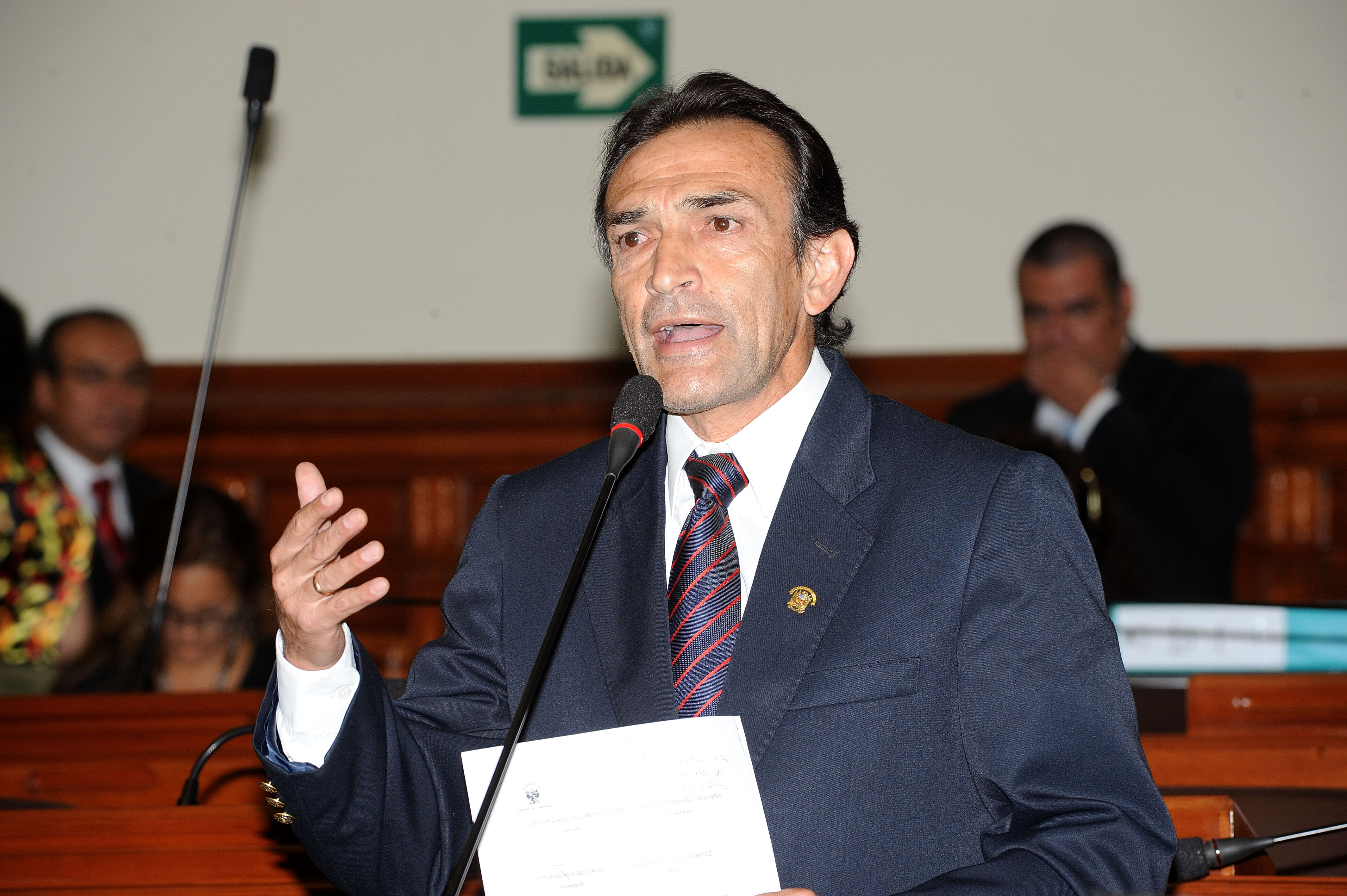 Parlamentario Héctor Becerril (7027793651)