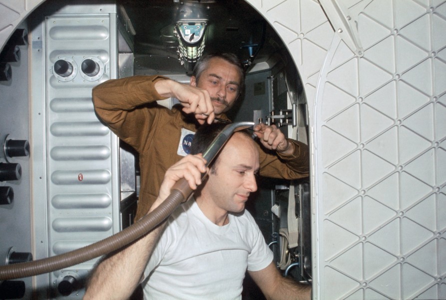 Skylab 3 haircut