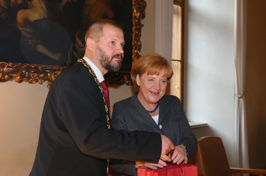 VH and A. Merkel