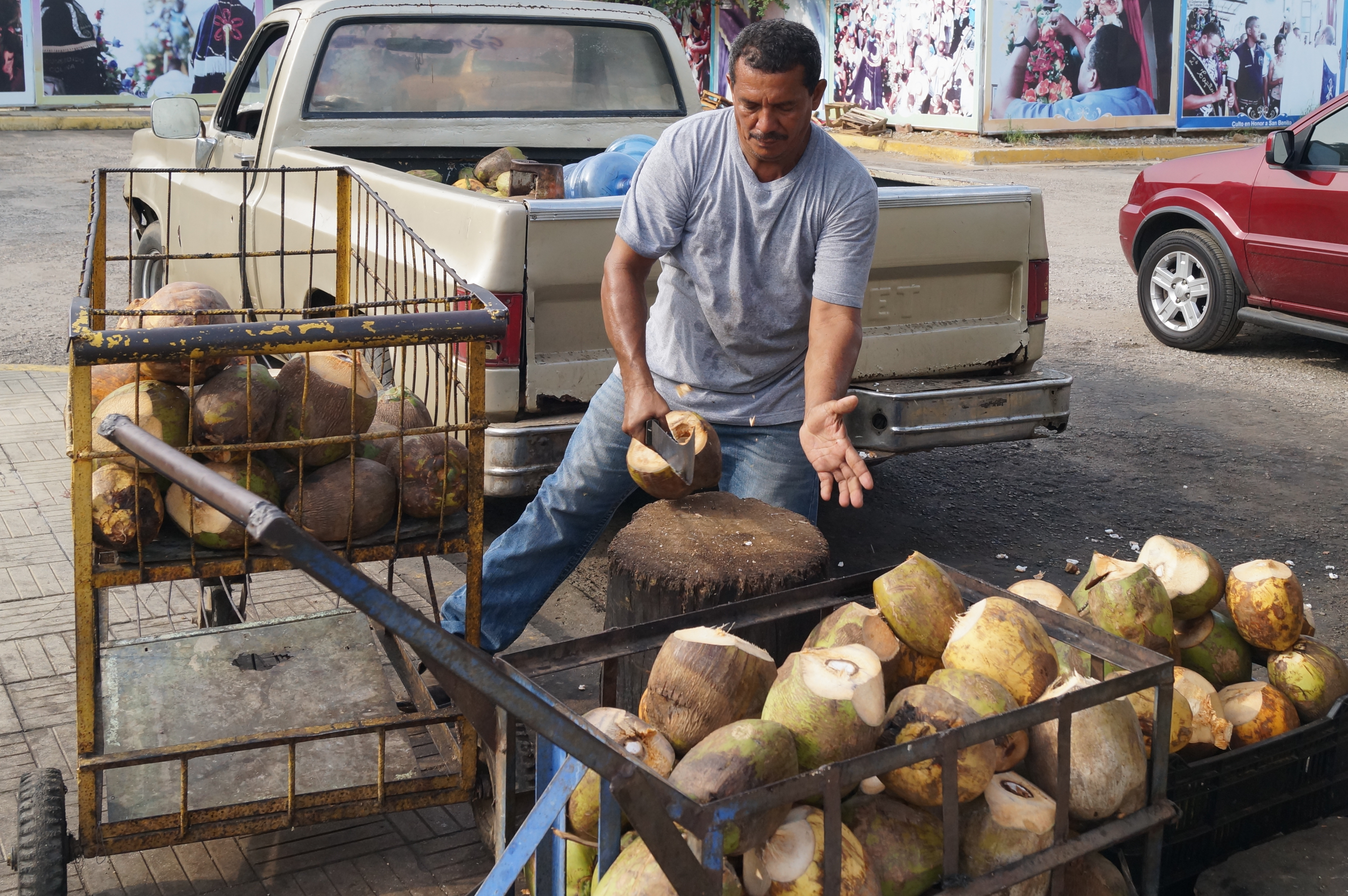 Vendedor de agua de coco II