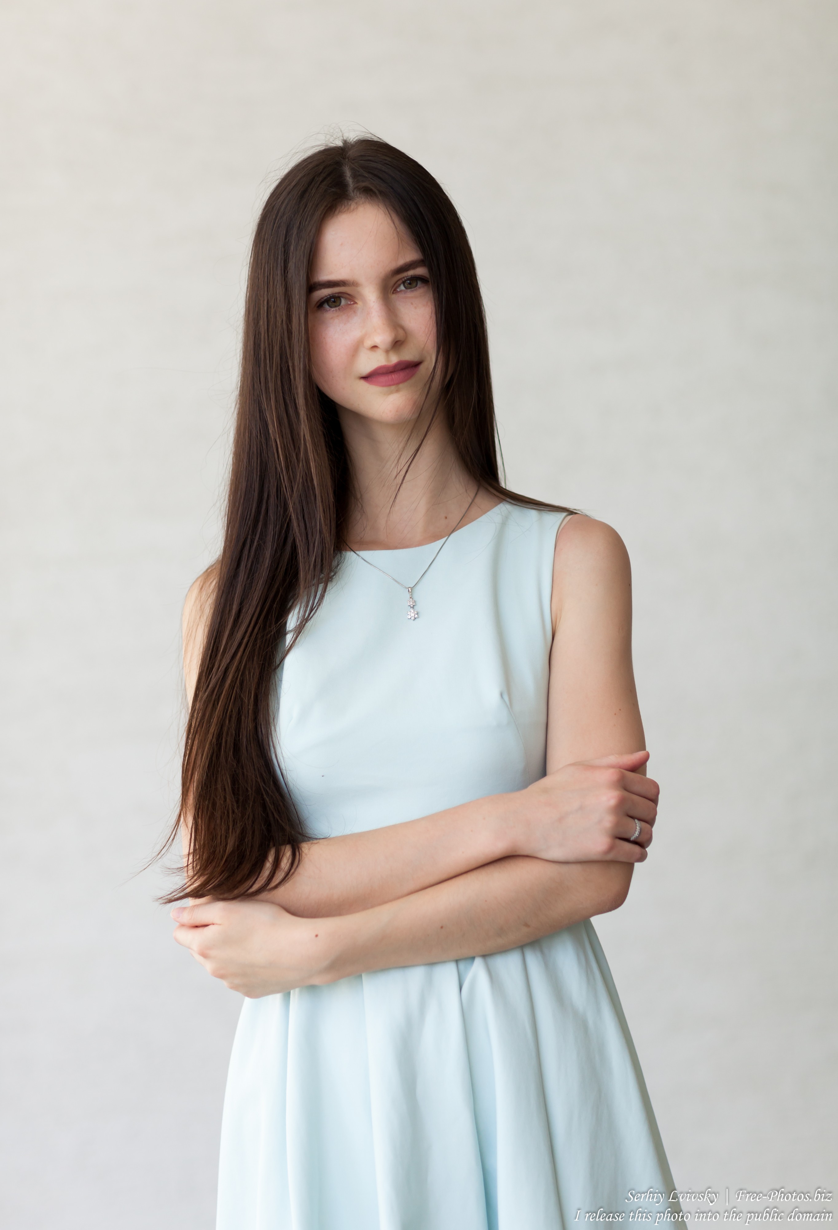 Photo Of Vika A 25 Year Old Brunette Woman Photographed By Serhiy Lvivsky In July 2018 Picture 1