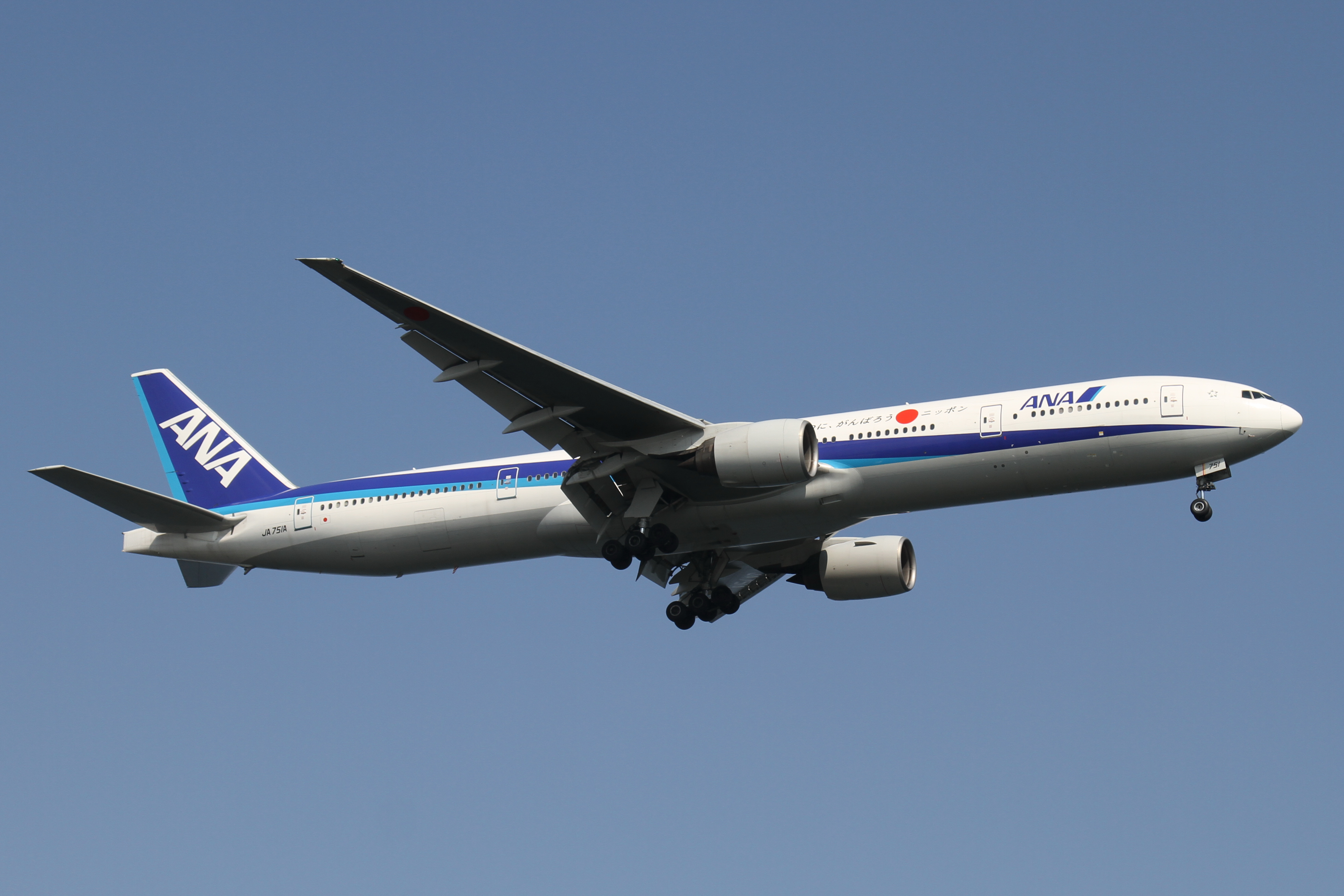 ANA B777-300(JA751A) (5718881057)