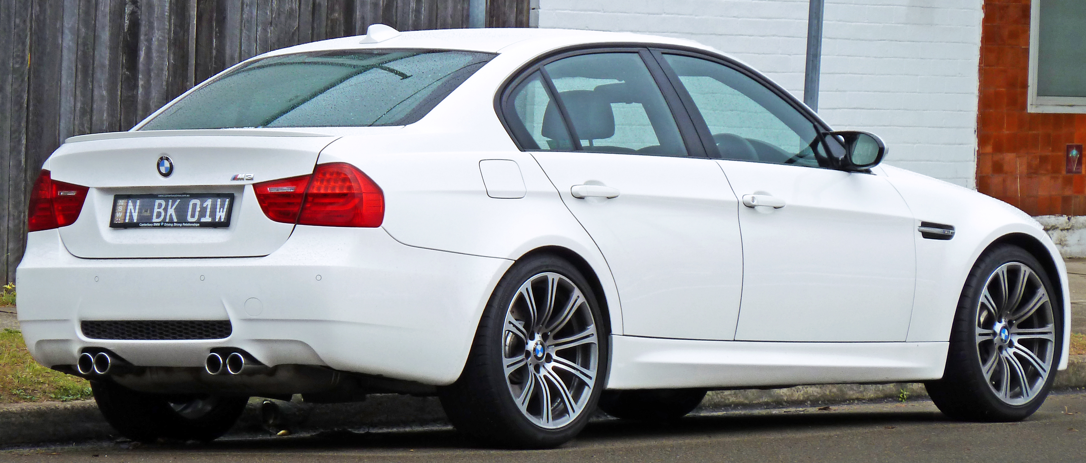 2008-2010 BMW M3 (E90) sedan 05