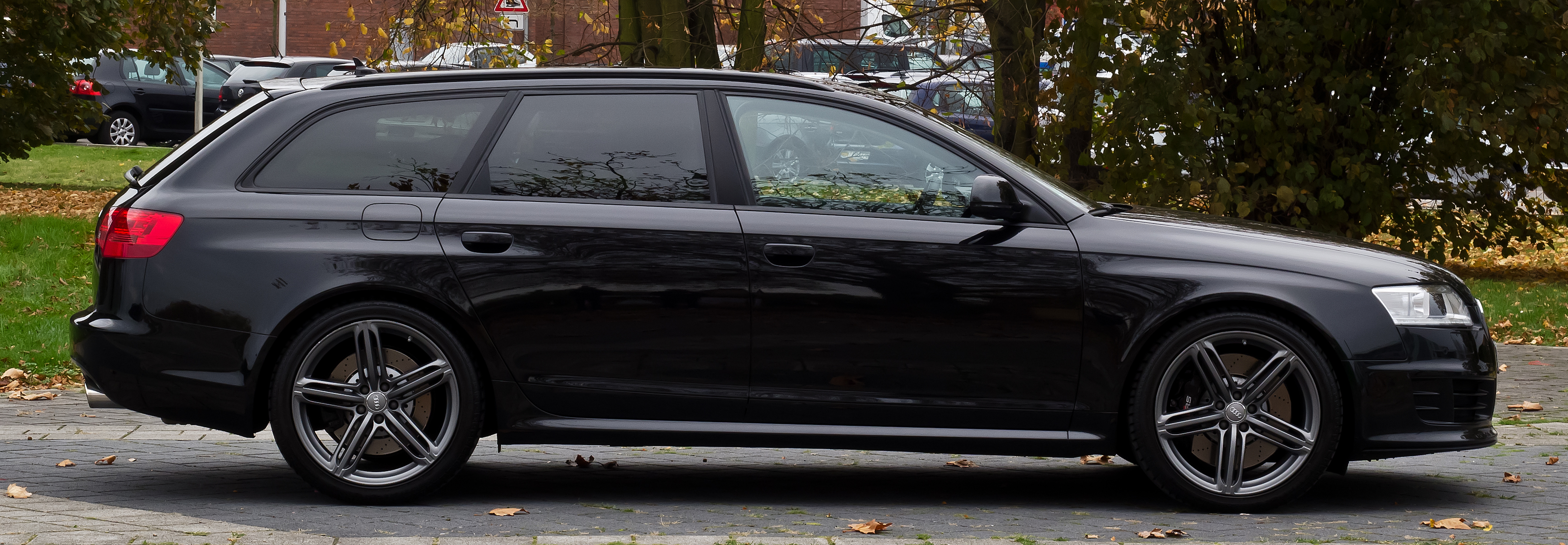 Audi RS 6 Avant (C6) – Seitenansicht, 26. Oktober 2012, Düsseldorf