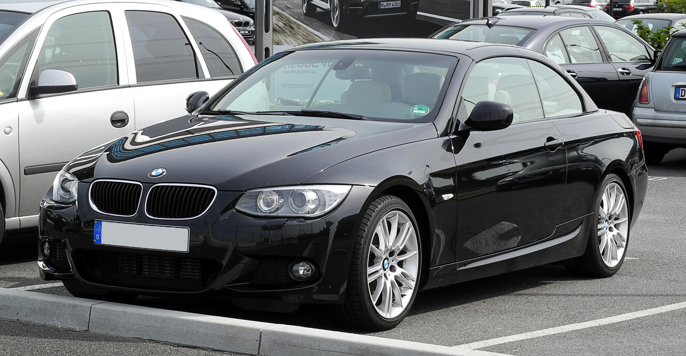 BMW 320d Cabriolet M-Sportpaket (E93, Facelift) – Frontansicht, 12. Juni 2011, Düsseldorf