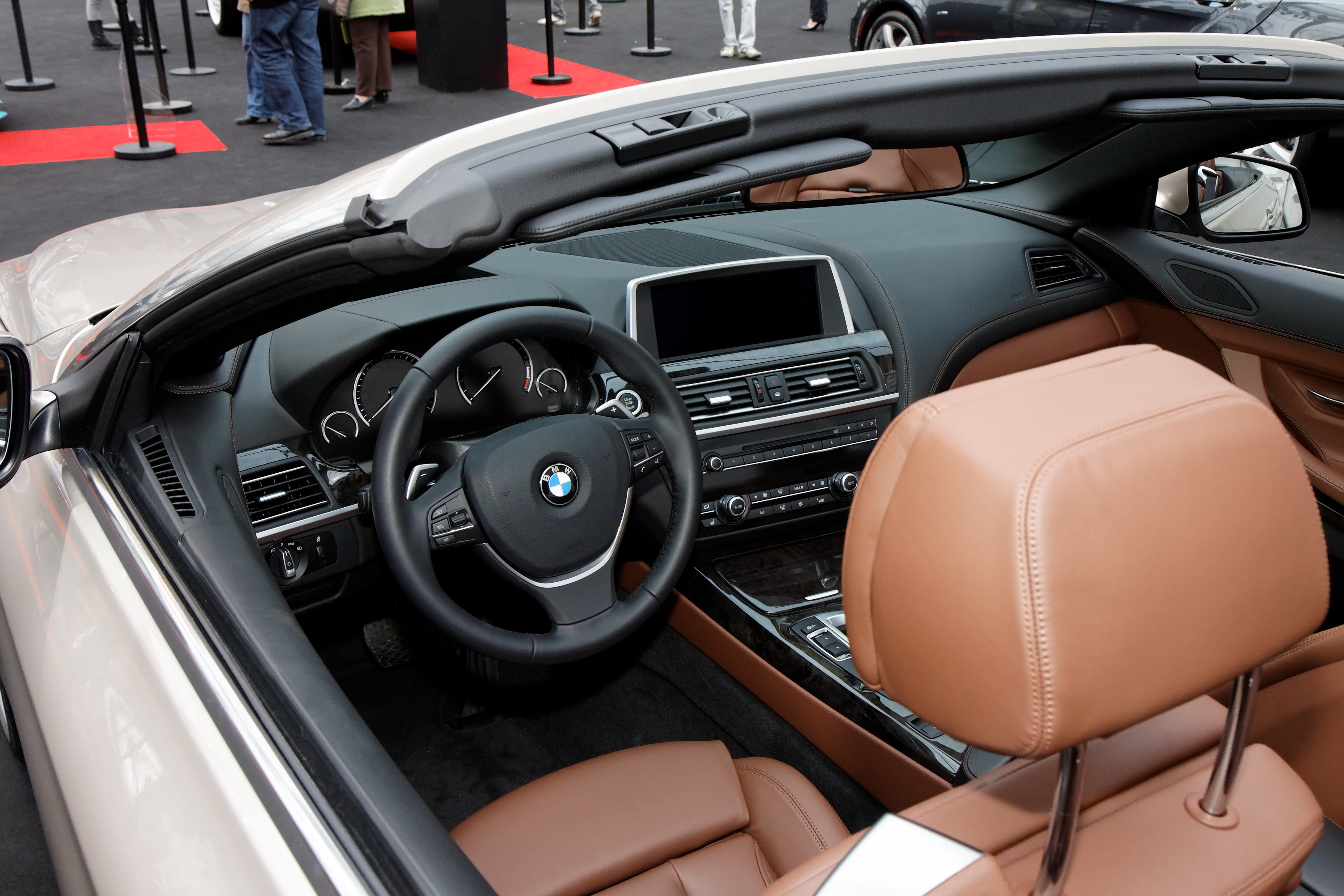 Festival automobile international 2011 - BMW 650i - 02