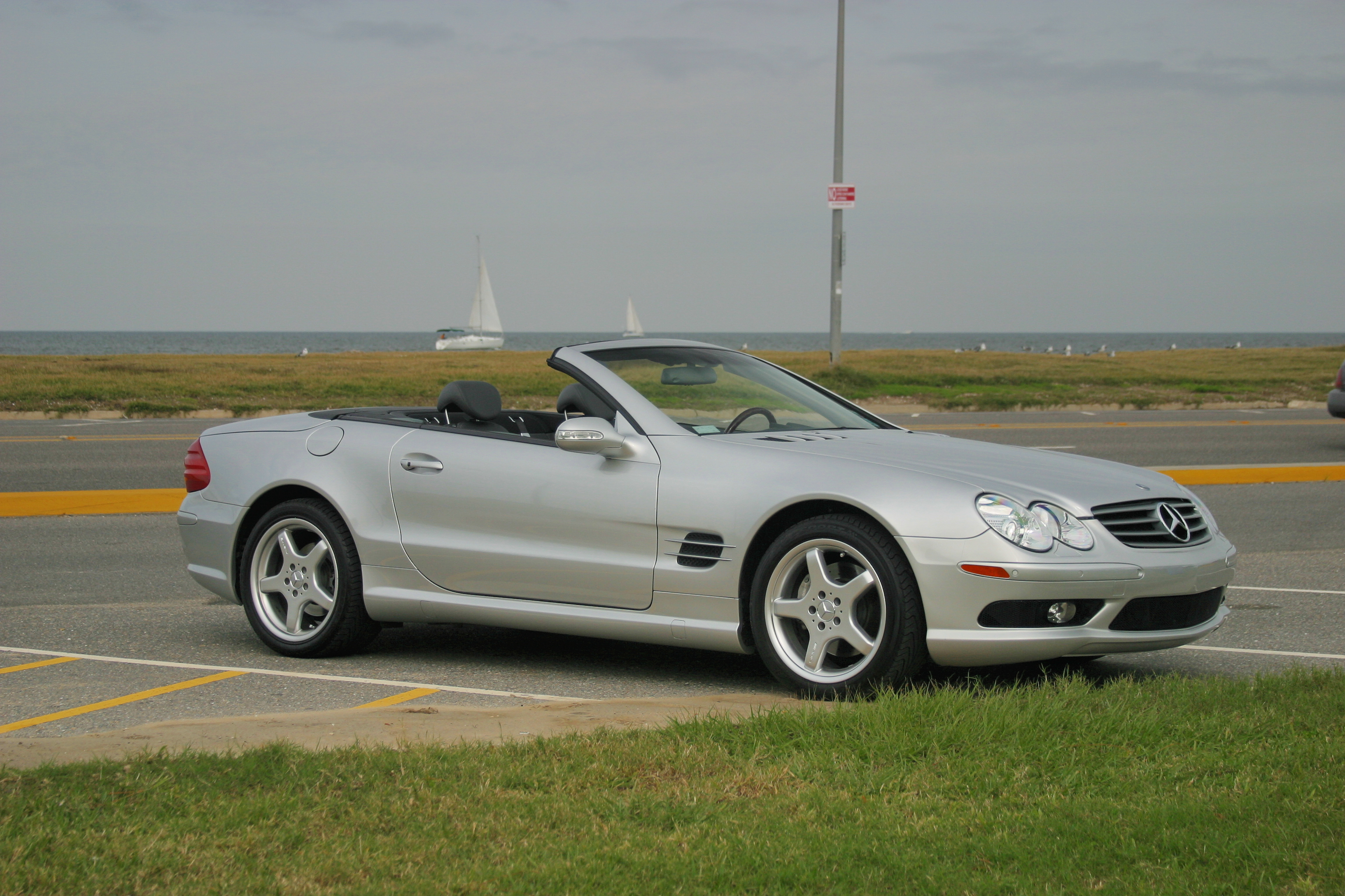 Mercedes-Benz 2003 SL 500