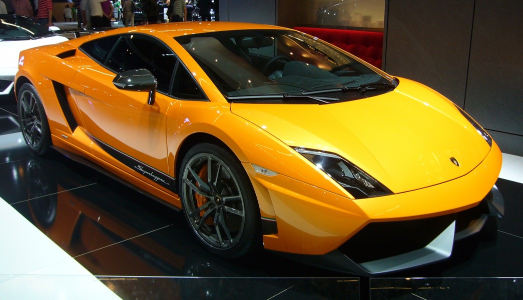 Lamborghini Gallardo LP570-4 Superleggera (front quarter)