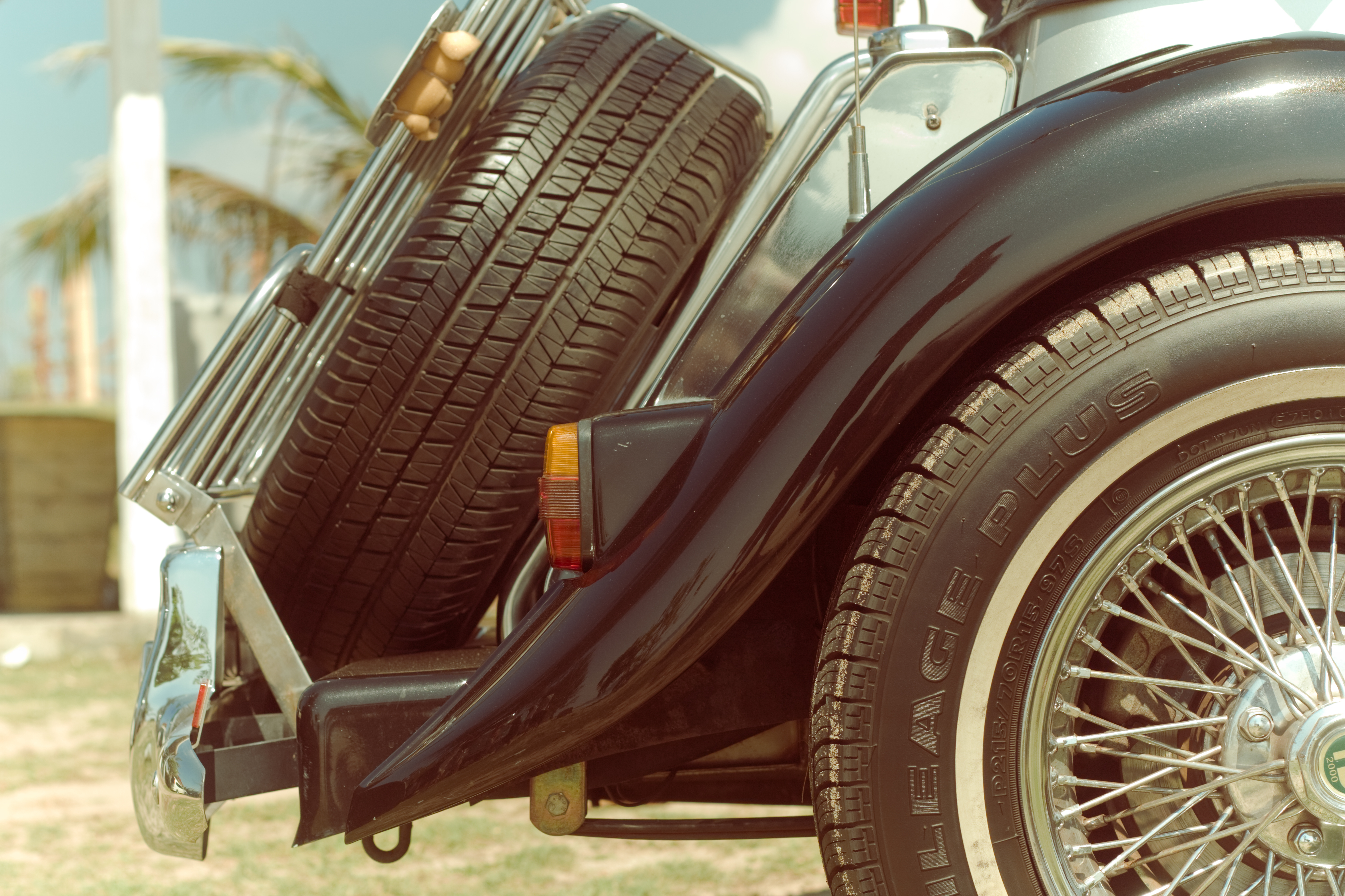 Spare tyre behind a vehicle