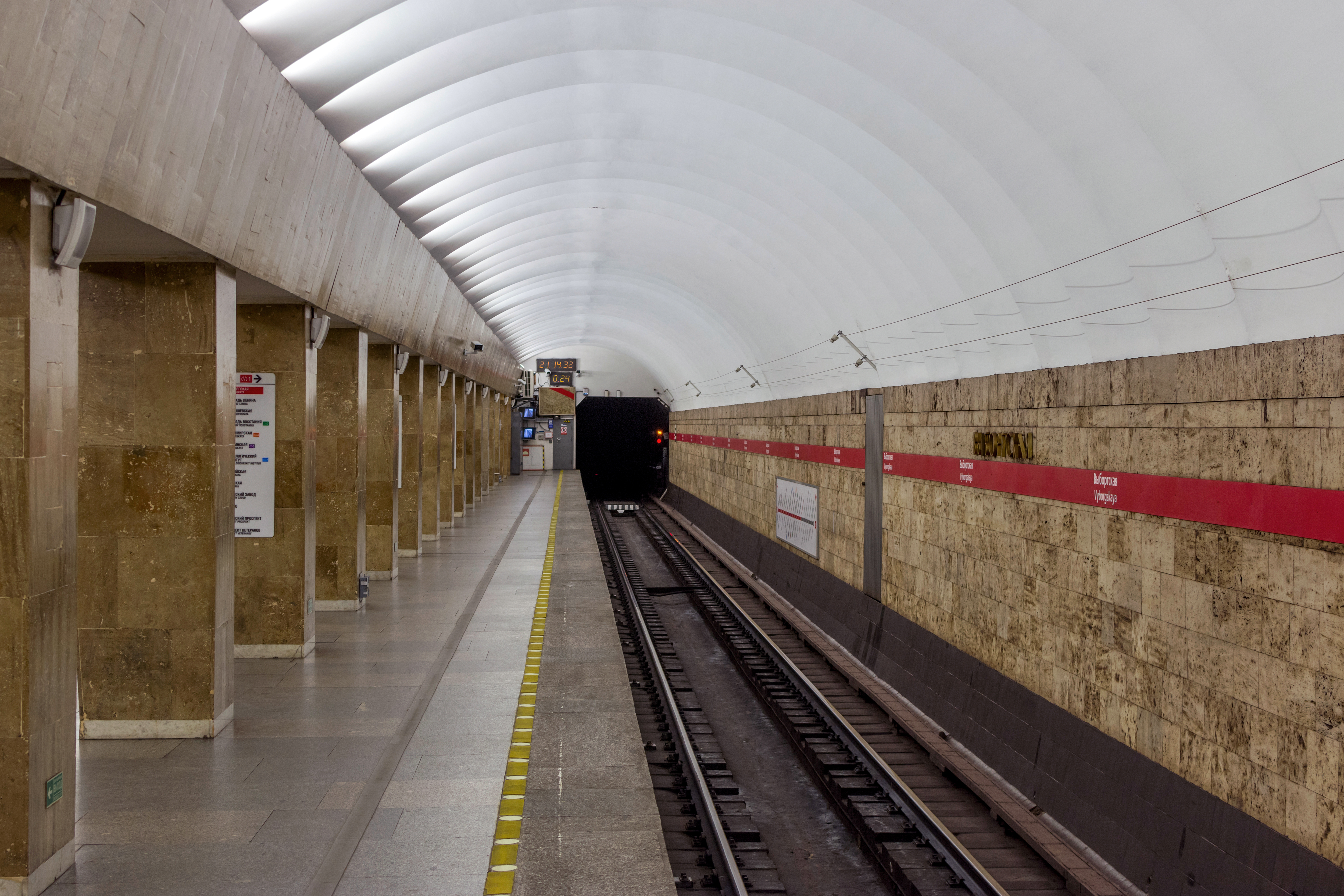 Станция выборгская спб. Станция метро Выборгская. Станция метро Выборгская СПБ. Лесная (станция метро, Санкт-Петербург). Метро Петербурга станция Выборгская.