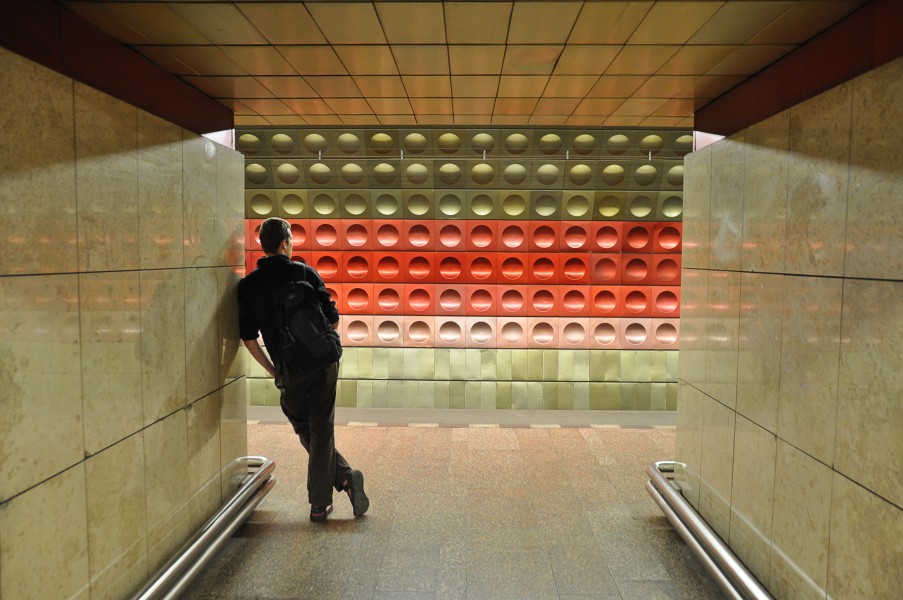 2011-05-31-praha-metro-by-RalfR-41